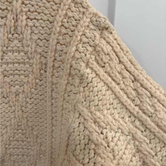 Vintage 100% Virgin Wool Forum Sportswear Cable Hand Knit Sweater Size Large - Picture 6 of 13